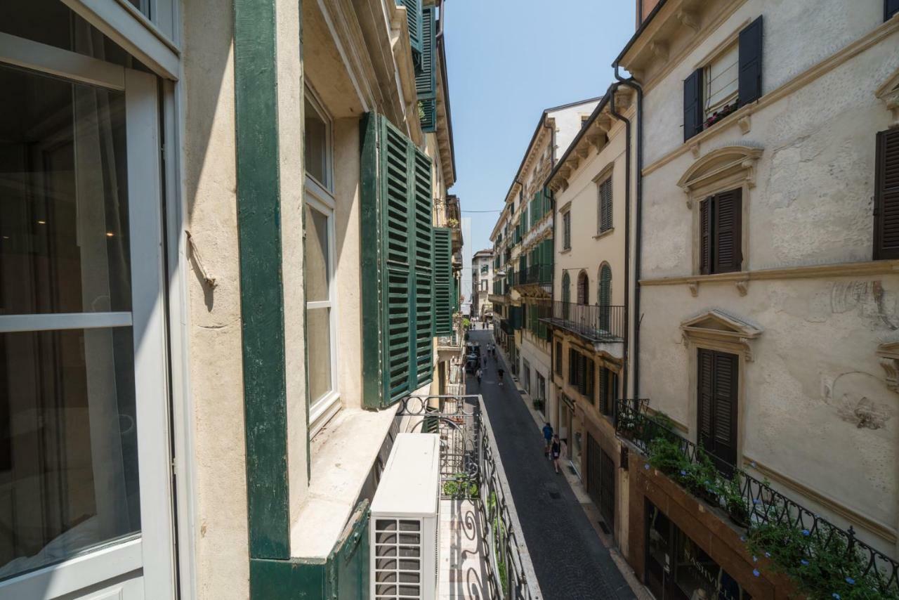Bright Apartments Verona - Borsari Historical Esterno foto