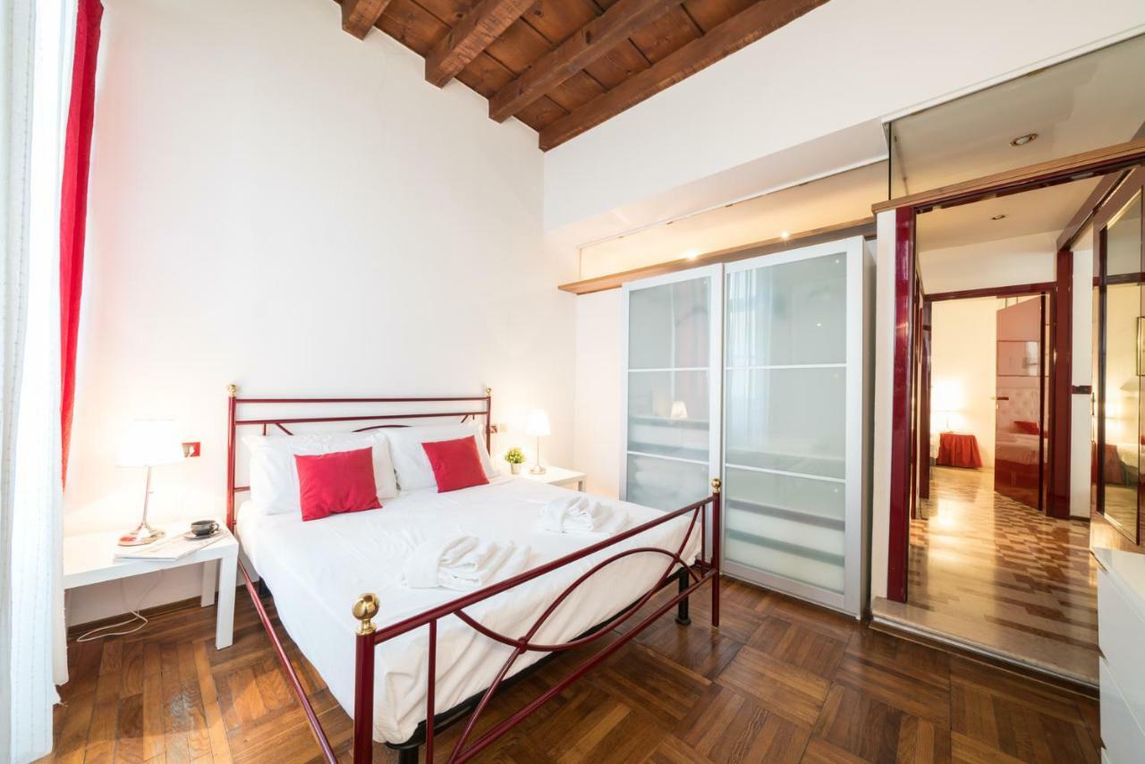 Bright Apartments Verona - Borsari Historical Esterno foto